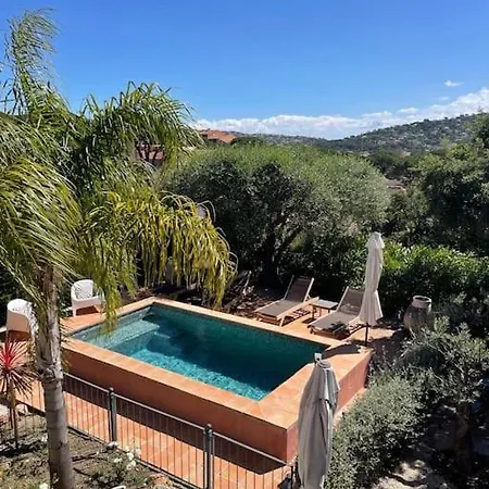 Holiday home Provencale 4 Etoiles - Piscine & Jardin Zen Sainte-Maxime